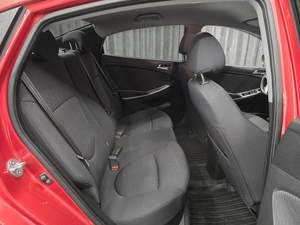 Седан Hyundai Solaris 2012 года, 989000 рублей, Красноярск