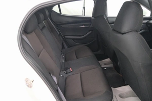 Хетчбэк Mazda 3 2019 года, 1839000 рублей, Красноярск