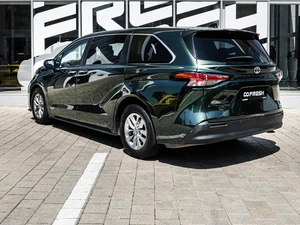 Минивэн Toyota Sienna 2021 года, 4170000 рублей, Ставрополь