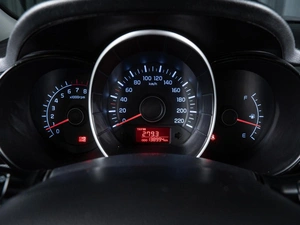 Седан Kia Rio 2013 года, 871000 рублей, Волгоград