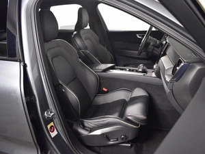 Внедорожник Volvo XC60 2020 года, 4724900 рублей, Казань