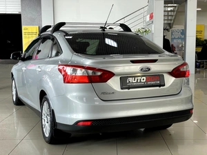 Седан Ford Focus 2011 года, 787000 рублей, Солонцы