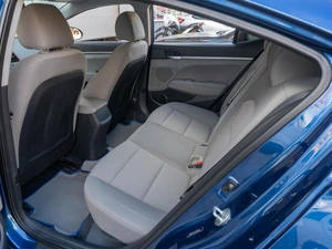 Седан Hyundai Elantra 2020 года, 1699000 рублей, Саратов
