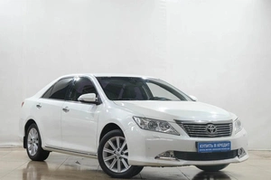 Седан Toyota Camry 2012 года, 1659000 рублей, Новокузнецк
