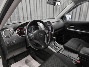 Внедорожник Suzuki Grand Vitara 2013 года, 1570000 рублей, Красноярск