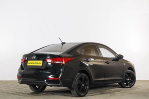 Седан Hyundai Solaris 2018 года, 1229000 рублей, Тюмень