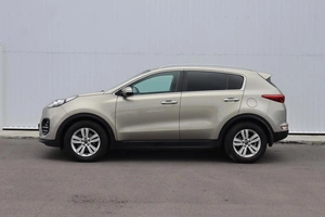 Внедорожник Kia Sportage 2017 года, 1630000 рублей, Брянск