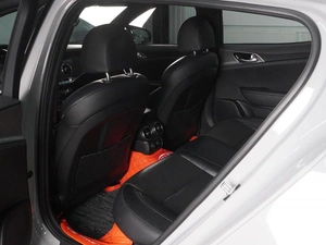 Лифтбек Kia Stinger 2021 года, 3339000 рублей, Красный Пахарь