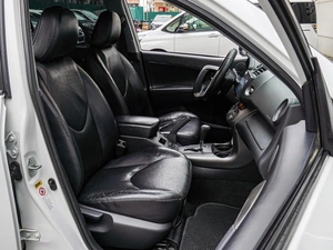 Внедорожник Toyota RAV4 2010 года, 1370000 рублей, Краснодар