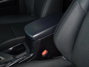 Внедорожник Toyota RAV4 2013 года, 2078000 рублей, Тверь