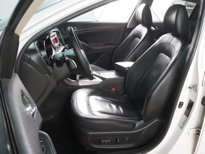 Седан Kia Optima 2012 года, 1099000 рублей, Воронеж