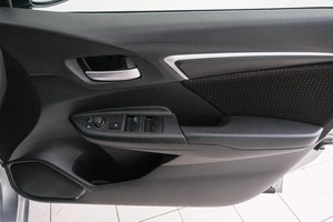 Хетчбэк Honda Fit 2016 года, 1089000 рублей, Красноярск