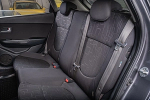 Хетчбэк Kia Rio 2012 года, 599000 рублей, Томск