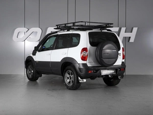 Внедорожник Chevrolet Niva 2017 года, 1125000 рублей, Минеральные Воды