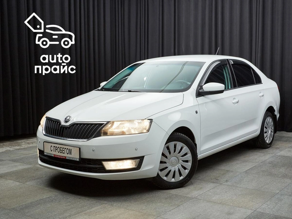 Лифтбек Skoda Rapid 2015 года, 947000 рублей, Красноярск
