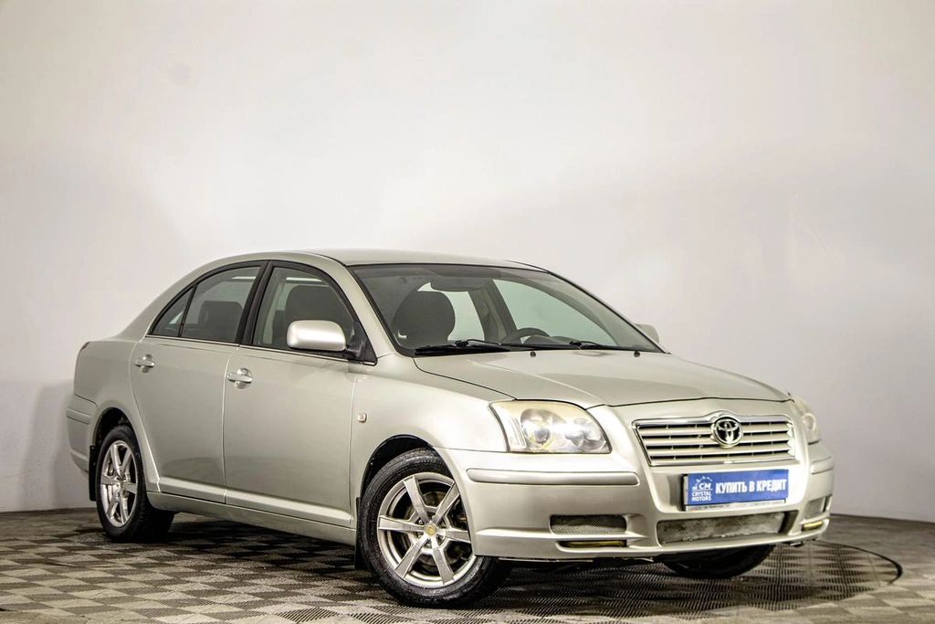 Седан Toyota Avensis 2004 года, 599000 рублей, Пермь
