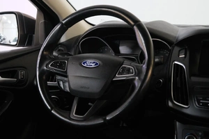 Хетчбэк Ford Focus 2016 года, 1249000 рублей, Омск