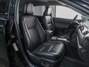 Седан Toyota Camry 2018 года, 2499000 рублей, Сургут