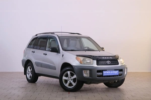 Внедорожник Toyota RAV4 2001 года, 769000 рублей, Омск