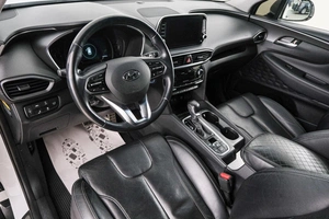 Внедорожник Hyundai Santa Fe 2018 года, 2699000 рублей, Красноярск