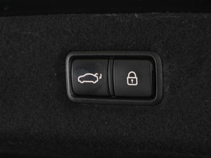 Седан Genesis G90 2016 года, 3299000 рублей, Тюмень