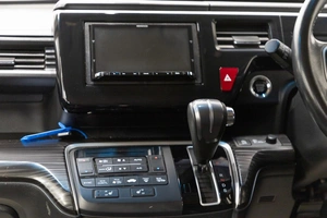 Минивэн Honda Stepwgn Spada 2015 года, 1659000 рублей, Новосибирск