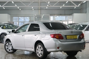 Седан Toyota Corolla 2008 года, 849000 рублей, Омск