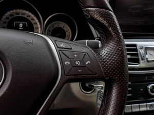 Седан Mercedes-benz E-класс 2015 года, 2070000 рублей, Краснодар