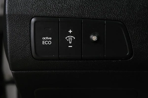 Седан Hyundai Avante 2011 года, 989000 рублей, Новокузнецк