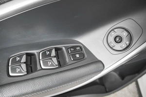 Внедорожник Hyundai Santa Fe 2014 года, 2039000 рублей, Кемерово