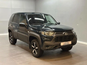 Внедорожник ВАЗ (LADA) Niva Travel 2024 года, 1097000 рублей, Красноярск