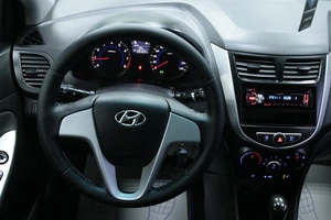 Хетчбэк Hyundai Solaris 2013 года, 883000 рублей, Солонцы