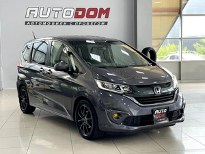 Минивэн Honda Freed 2017 года, 1467000 рублей, Солонцы