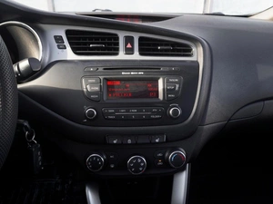 Хетчбэк Kia Ceed 2013 года, 1325000 рублей, Тверь