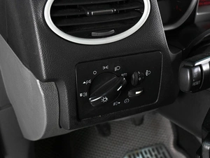 Седан Ford Focus 2010 года, 679000 рублей, Ростов-на-Дону