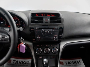 Седан Mazda 6 2010 года, 1150000 рублей, Красноярск