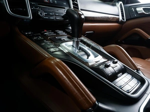 Внедорожник Porsche Cayenne S 2016 года, 3710000 рублей, Тюмень