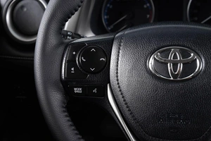 Внедорожник Toyota RAV4 2017 года, 2159000 рублей, Пермь