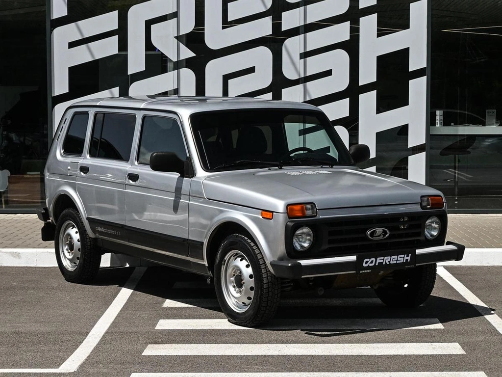 Внедорожник ВАЗ (LADA) 4x4 (Нива) 2018 года, 679000 рублей, Волгоград