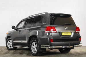 Внедорожник Toyota Land Cruiser 2011 года, 3819000 рублей, Тюмень