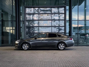 Седан Hyundai Sonata 2019 года, 2120000 рублей, Уфа