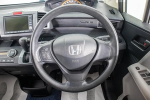 Минивэн Honda Freed 2008 года, 999000 рублей, Барнаул