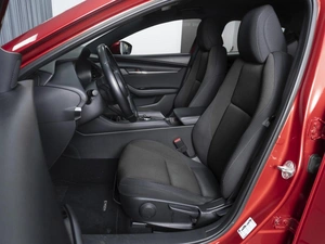 Хетчбэк Mazda 3 2019 года, 2540000 рублей, Ставрополь