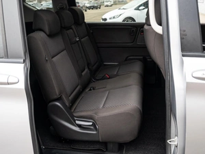 Минивэн Honda Freed 2020 года, 1995000 рублей, Краснодар