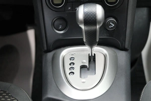 Внедорожник Nissan Qashqai 2008 года, 1039000 рублей, Омск