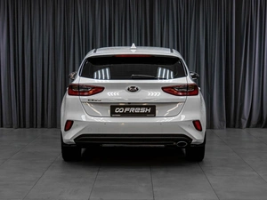 Хетчбэк Kia Ceed 2019 года, 1659000 рублей, Тюмень