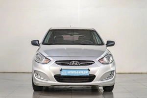 Хетчбэк Hyundai Solaris 2013 года, 639000 рублей, Челябинск