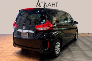 Минивэн Honda Freed 2020 года, 1549000 рублей, Красноярск