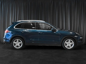 Внедорожник Porsche Cayenne 2012 года, 2300000 рублей, Тюмень