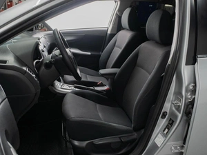 Седан Toyota Corolla 2011 года, 1250000 рублей, Тюмень